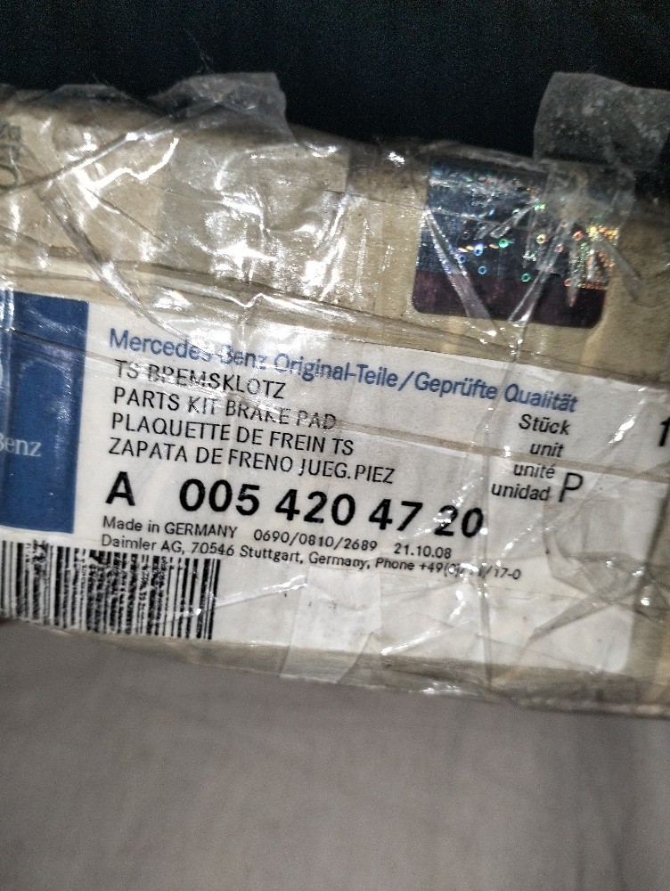 Mercedes Benz E class brakes pads - 5