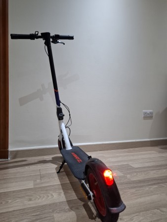 Aprilia Esrz eScooter - 7