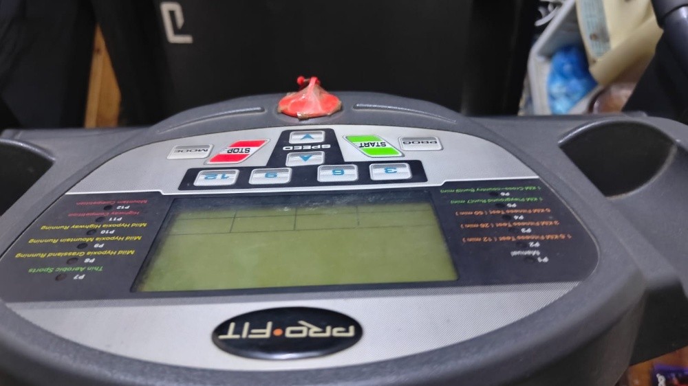 Pro fit Treadmill - 1