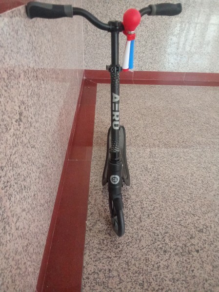AERO kick scooter - 2