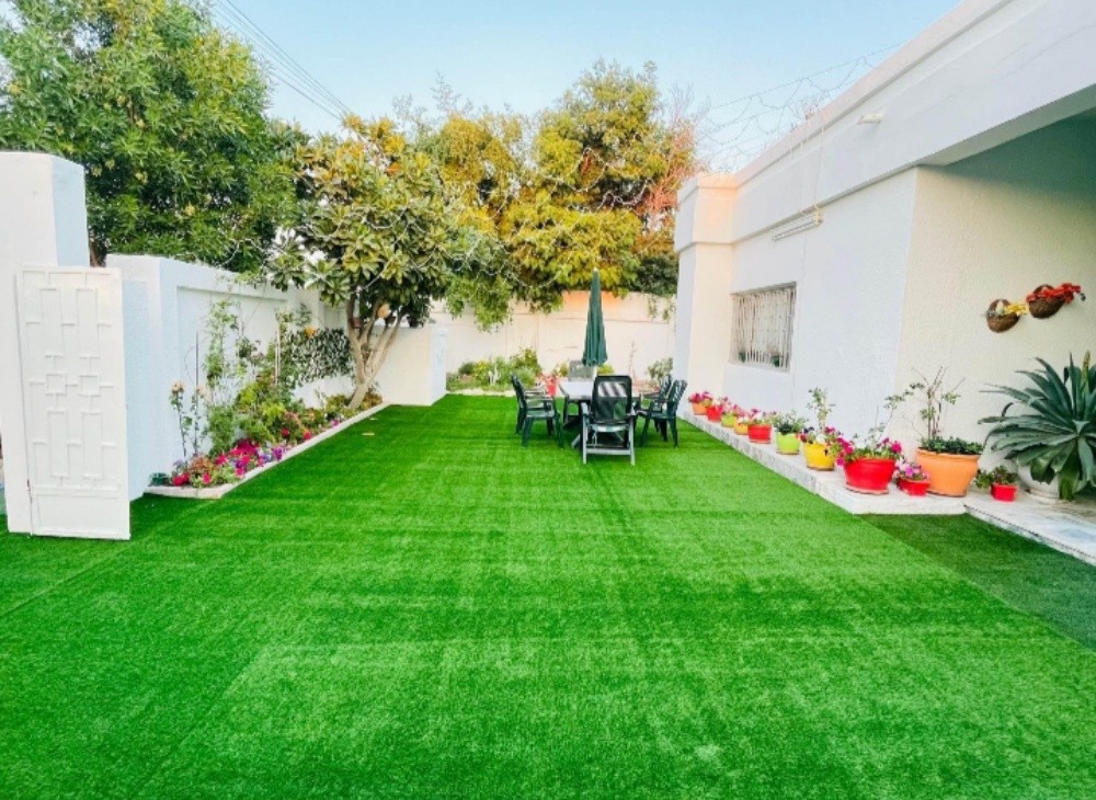 grass carpet outdoor decor - 4