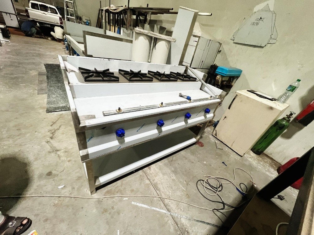SS Stove 3 Burner - 2