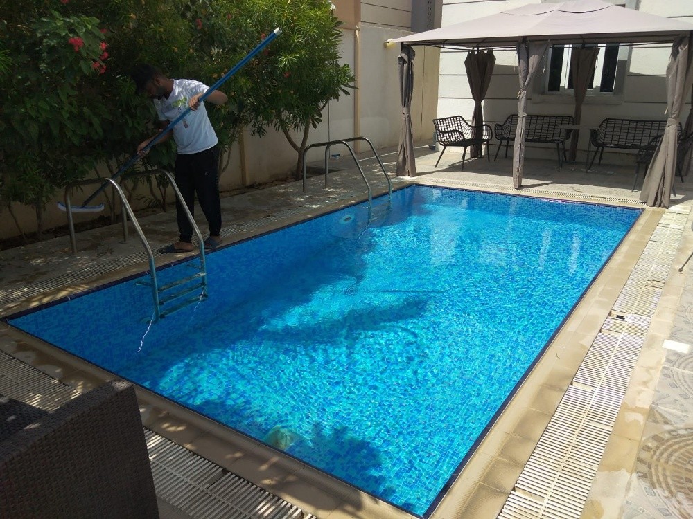 Swimming Pool Services - 9