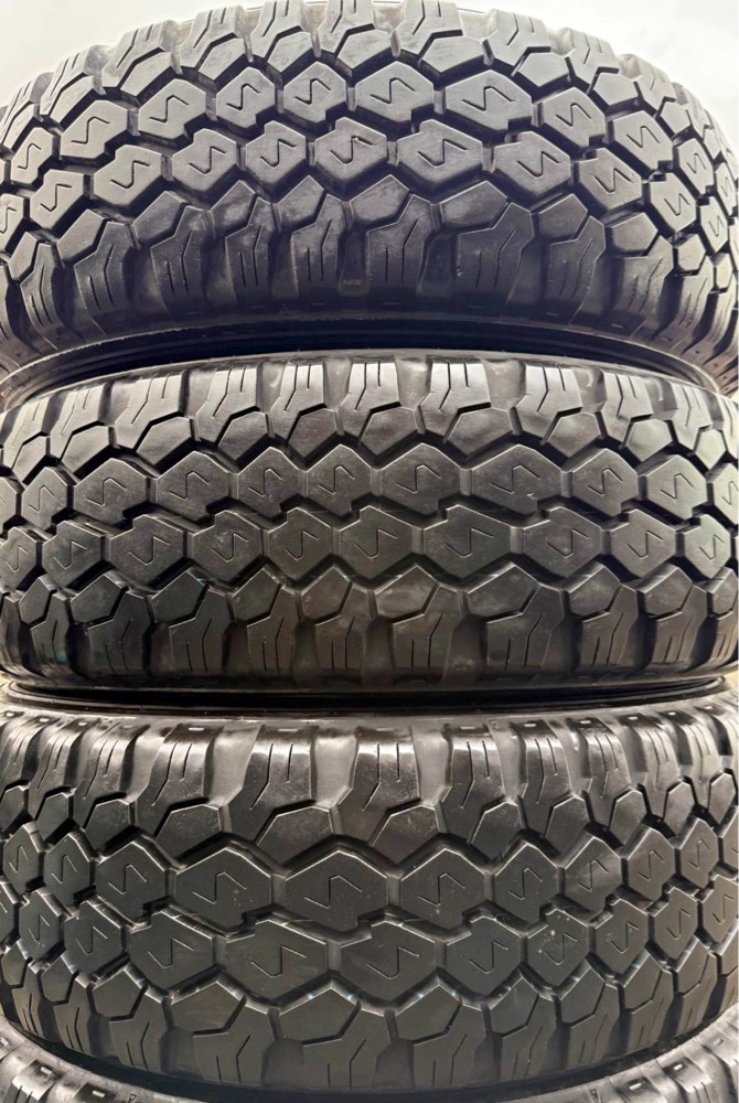 245/75/17#Dunlop Tyre - 1