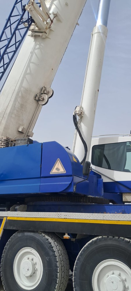 TADANO 220-Ton - 7