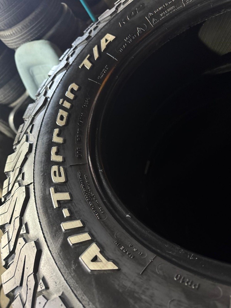 285/70/17 " BF Goodrich tyre" - 6