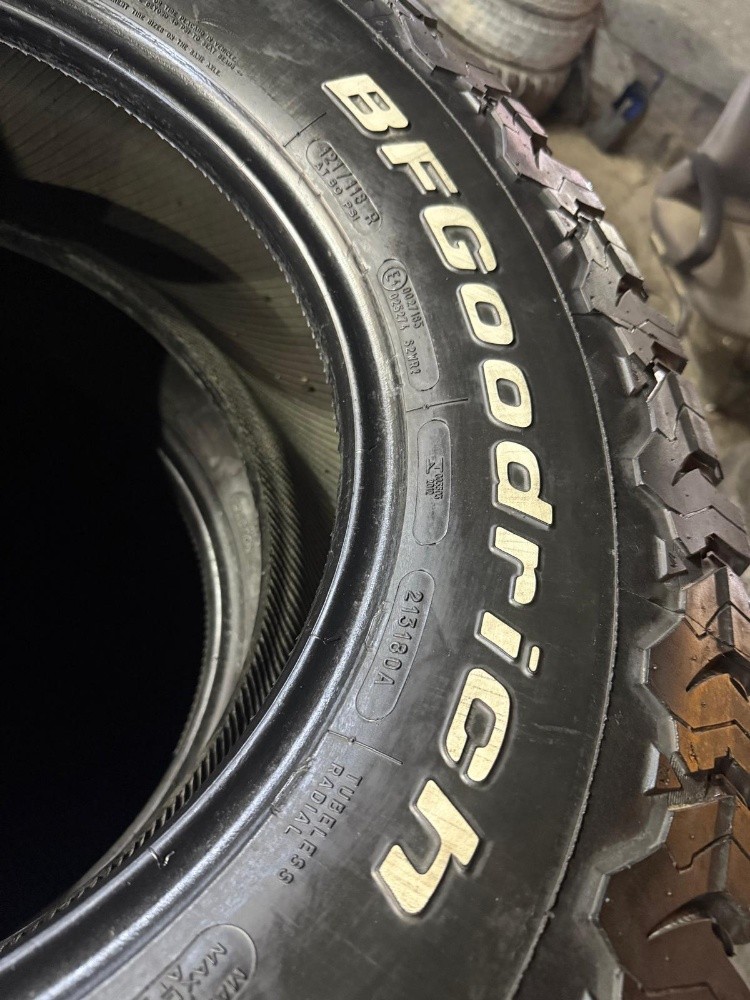 285/70/17 " BF Goodrich tyre" - 5