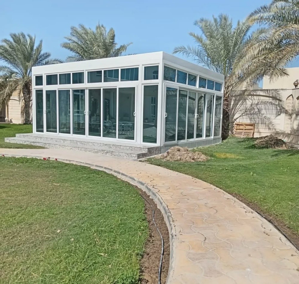 غرف زجاجية جلسات خارجيه مودرن - 3