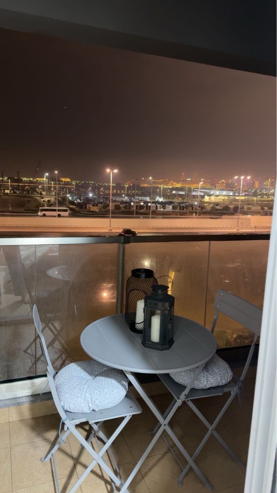 table and 2 chairs  - 1