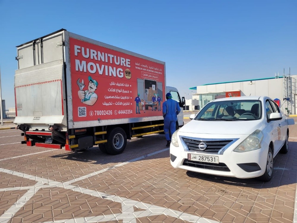 Closed transport vehicle - 2