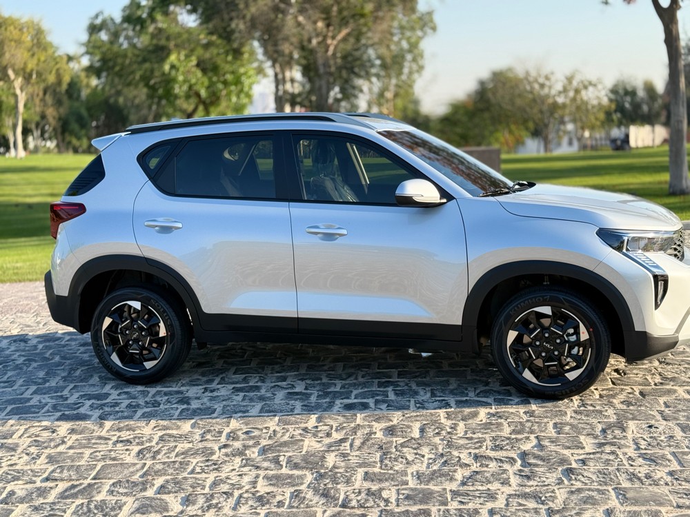 Kia SONET - 28