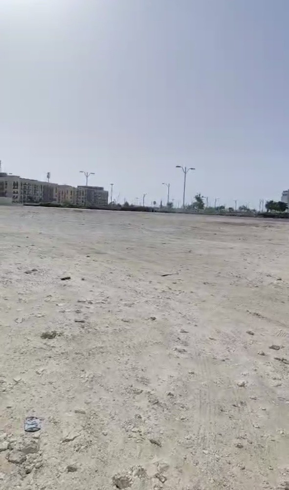 للبيع أرض سكنية - 1