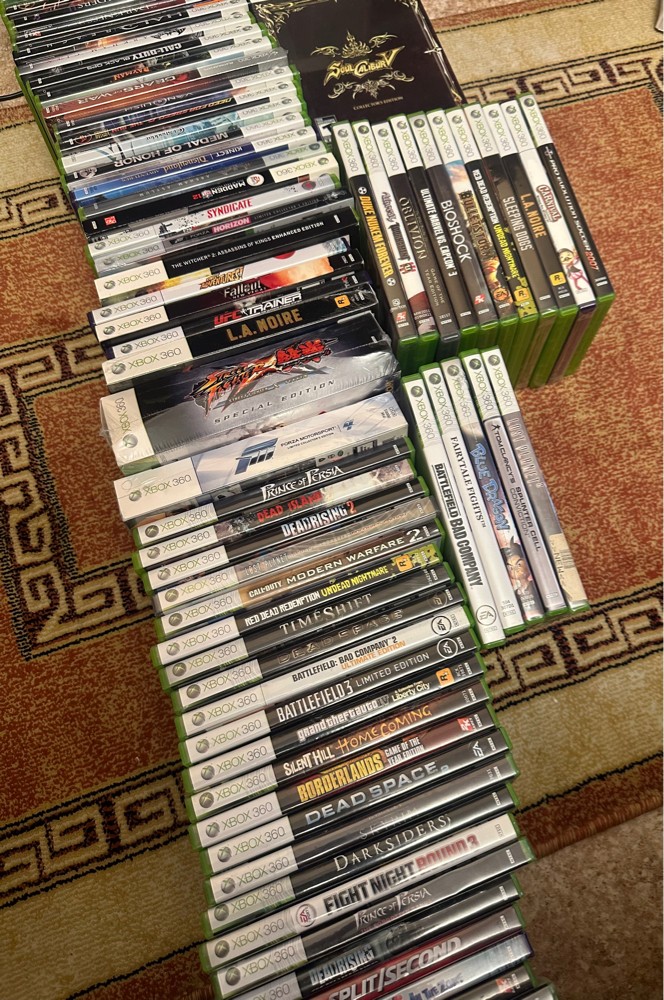 Xbox 360 + 70 games  - 2