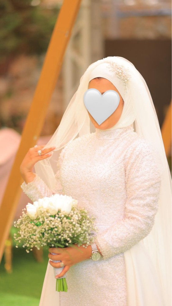 white wedding dress  - 3