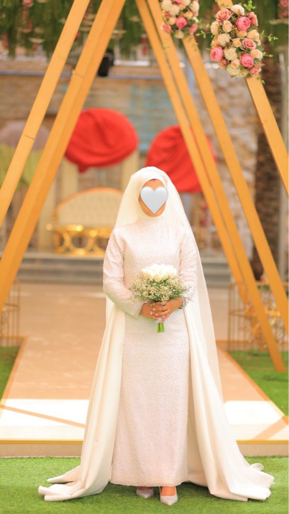 white wedding dress  - 1
