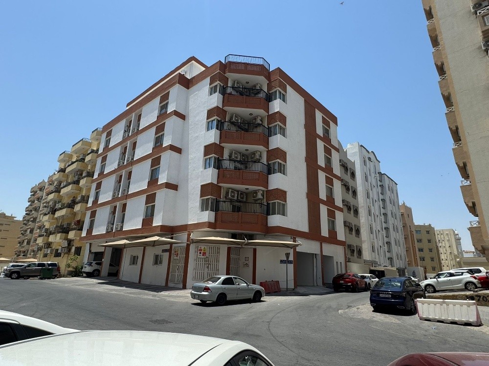للبيع عماره مميزه في ام غوالينا - 4