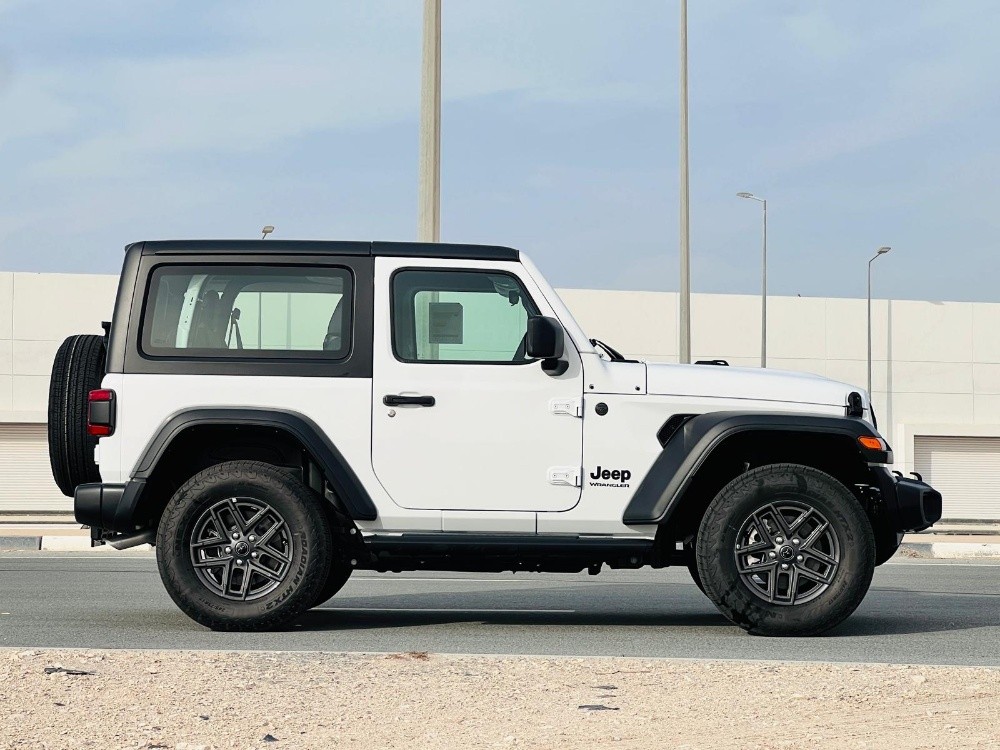 JEEP WRANGLER 2024 — photo 4 for sale in Qatar