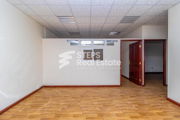 Office for Rent in Al Muntazah - 9