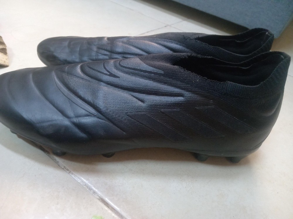 football shoes - 1