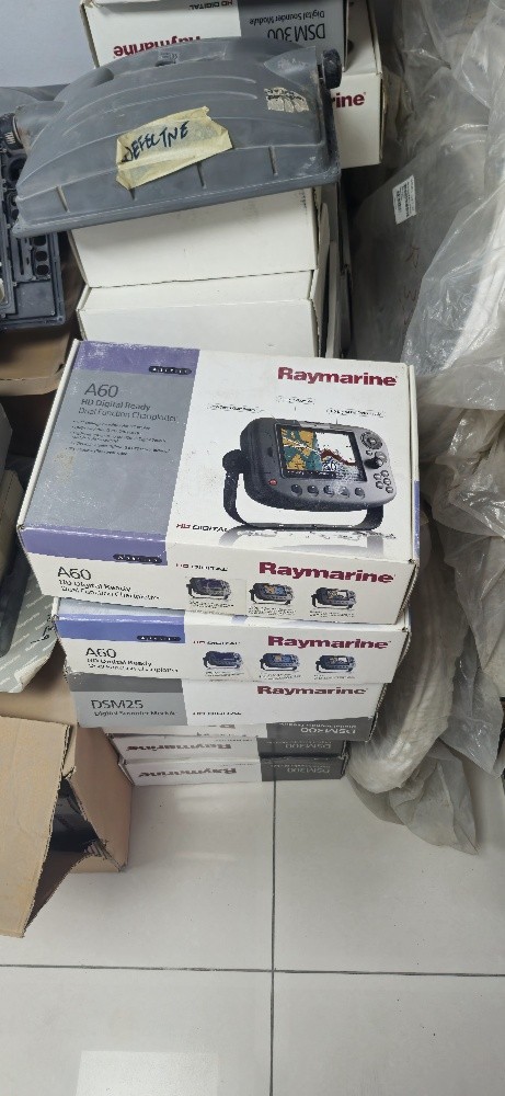 gps raymarine - 21