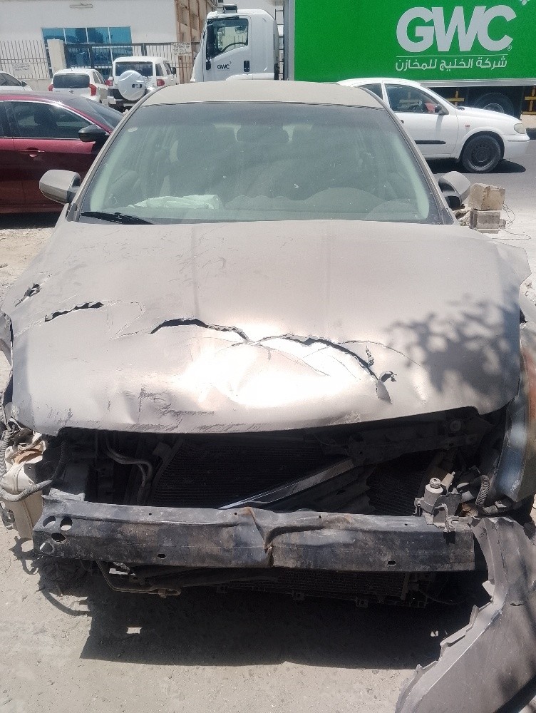 Nissan Altima - 4