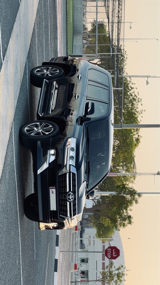 2020 LandCrusier VXR GrandTouring - 2