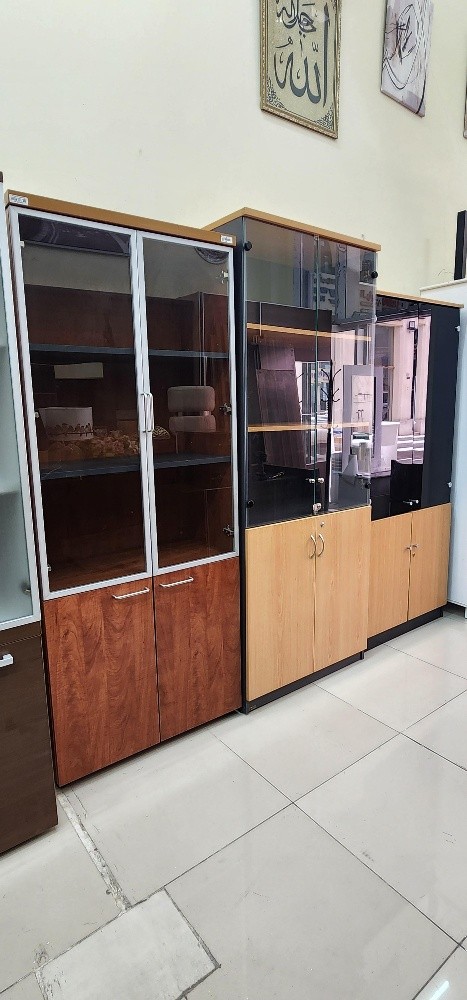 Office cabinet 2 door. - 3