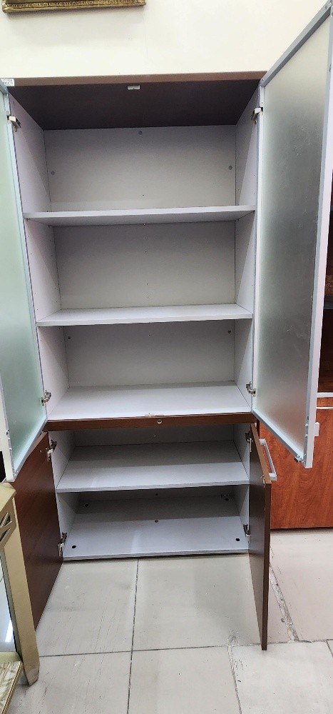 Office cabinet 2 door. - 2
