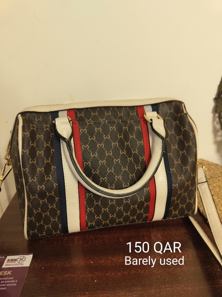 Women handbags for Sale - 3