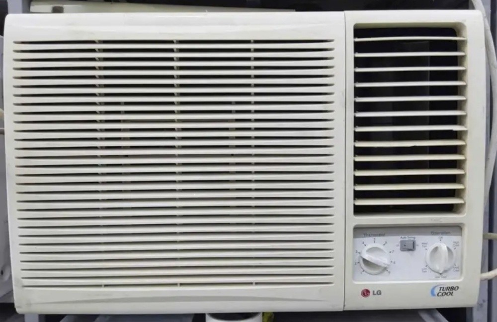 Good working ac sale,72091446. - 1