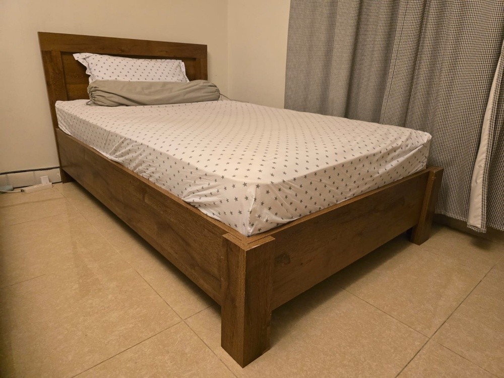 2 pics bed - 1