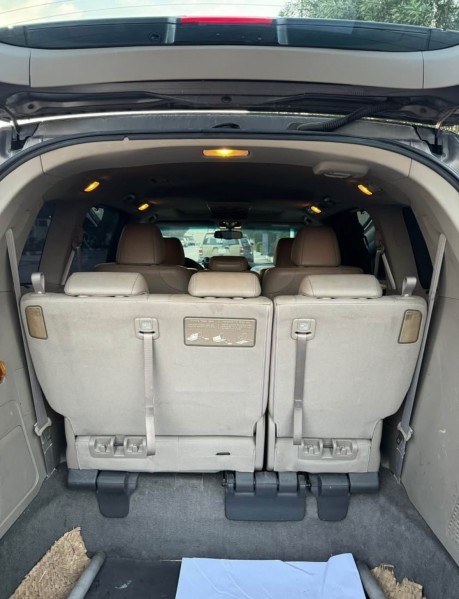 Honda oddessey 2012 for SALE - 4