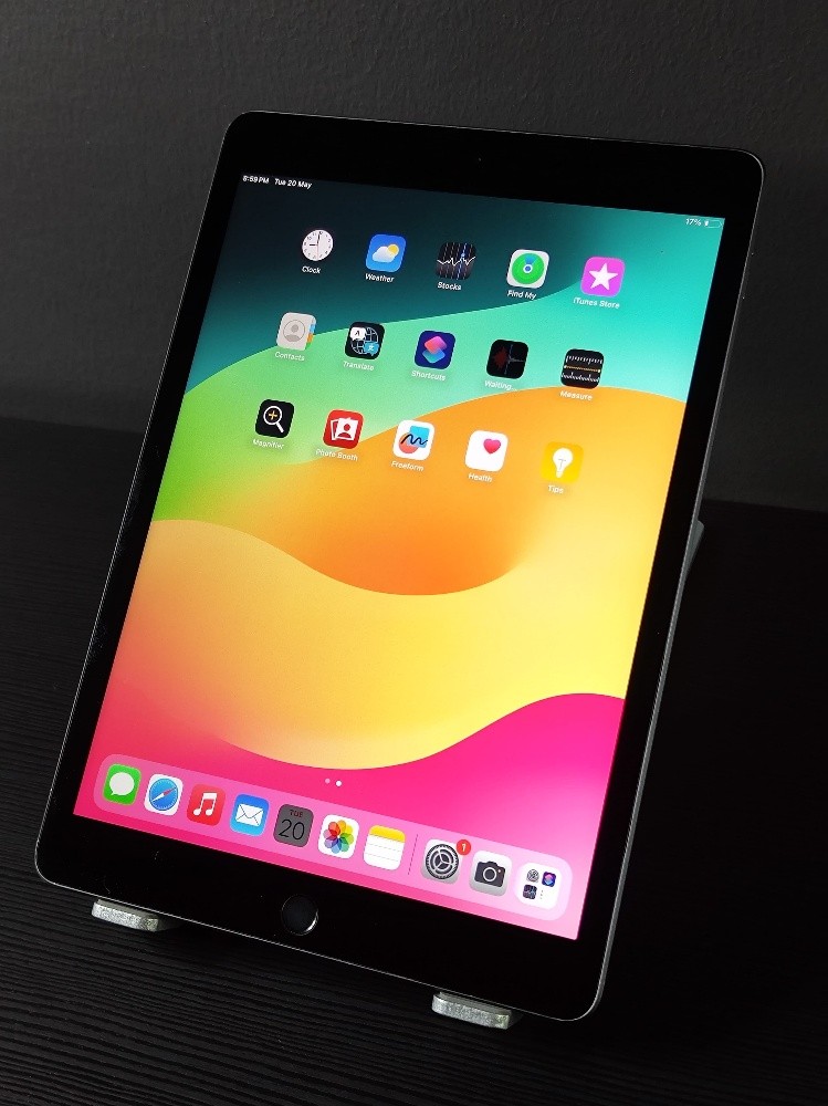 iPad 7  very good condition - 6