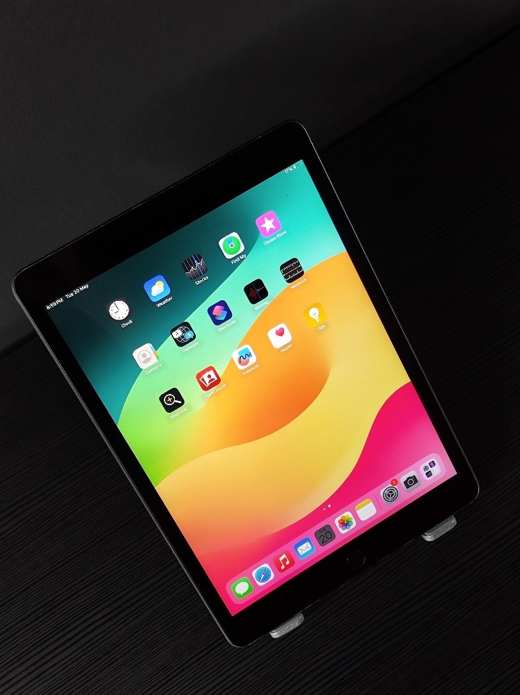 iPad 7  very good condition - 2