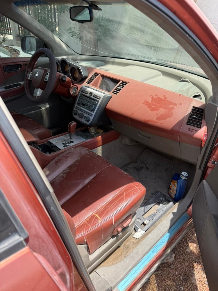 Nissan  - 2