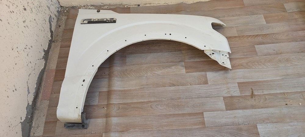 2015-2020 ford f150 R fender - 1