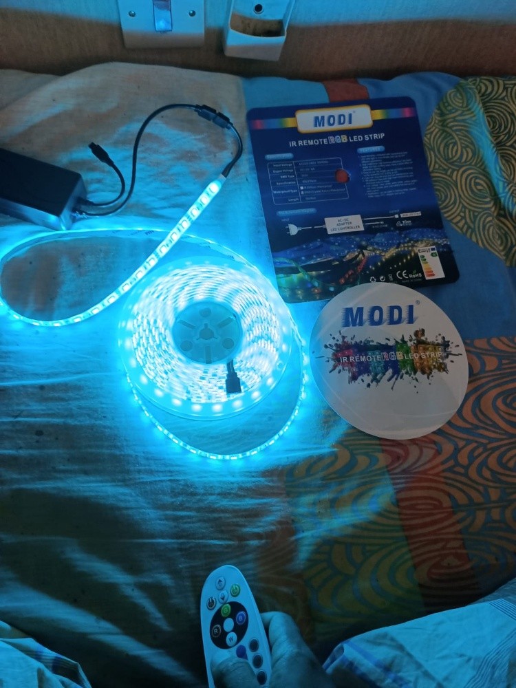 5 miters strip lights RGB - 4