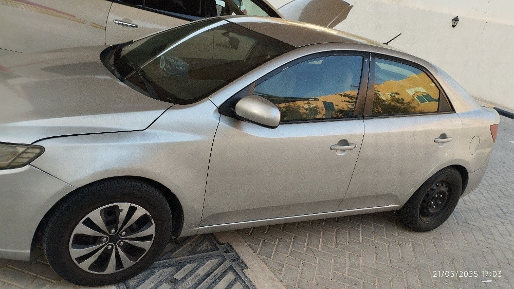 Kia cerato 2010 - 2