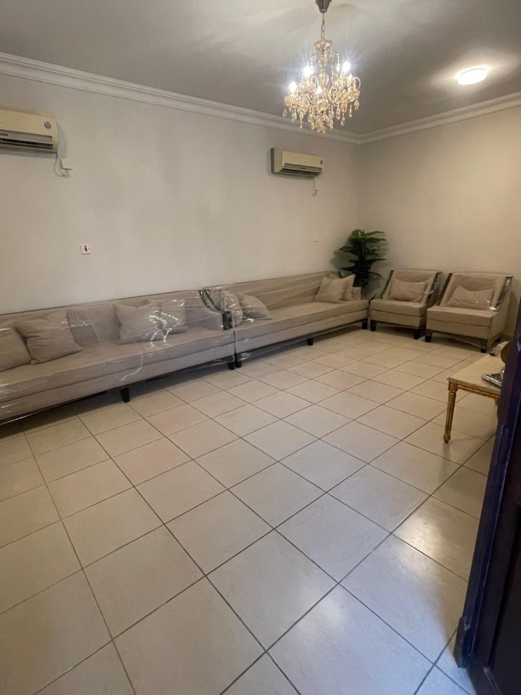Sofa   - 5