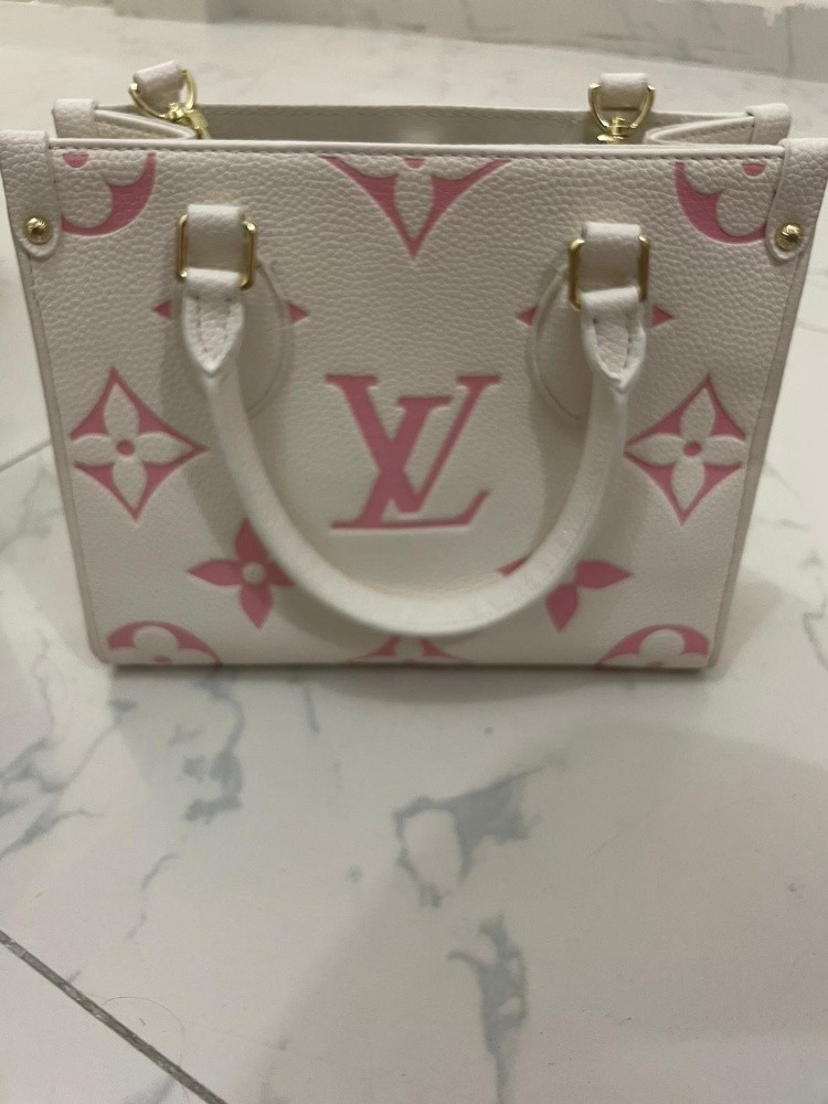 Louis Vuitton bag - 3