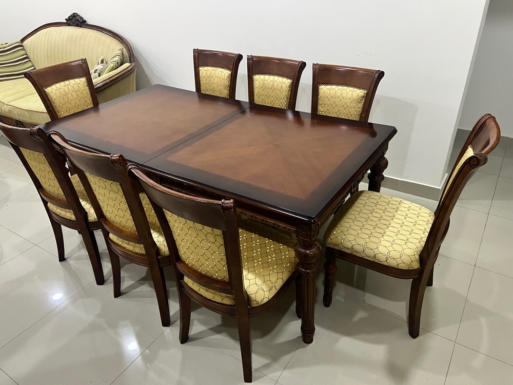 طاولة طعام مع 8 كراسي - 2