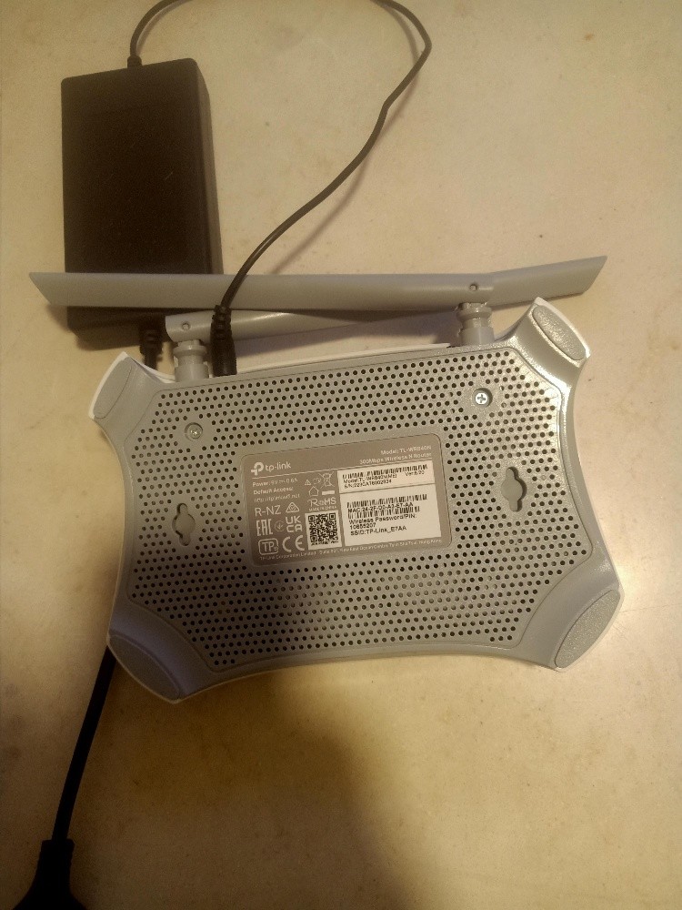 TP Link Router for sale - 2