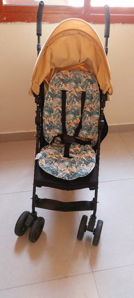 stroller - 1