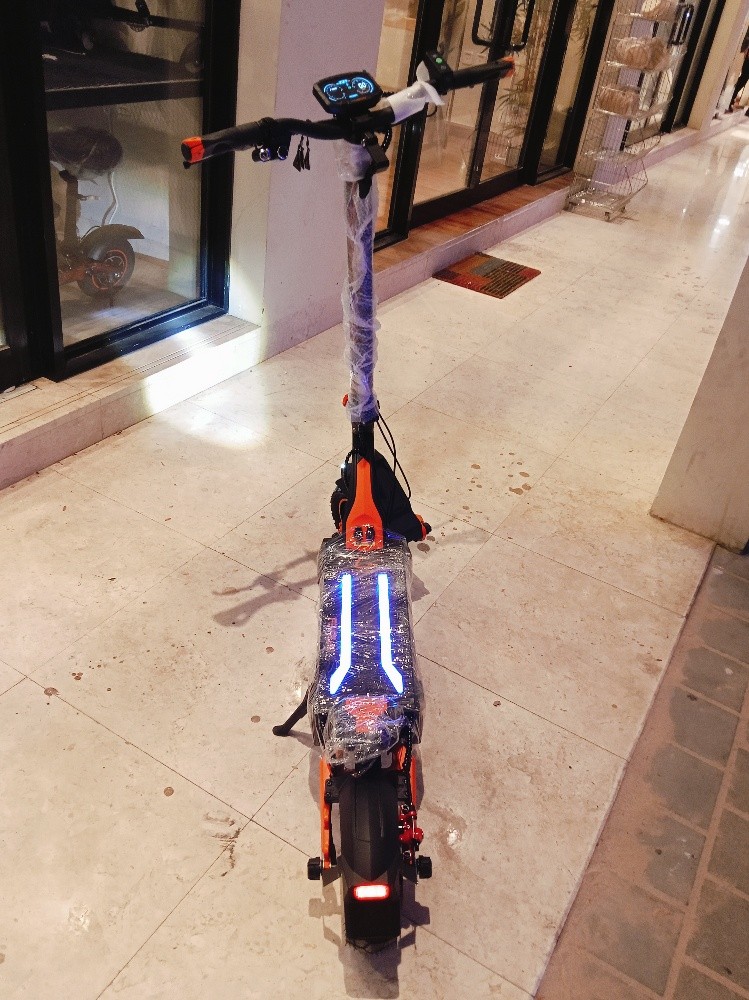 F3 +SPEED 5OKMPH RANGE 80 KMS - 4