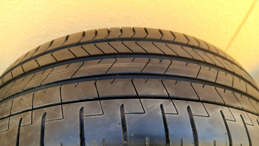 Spectre Wheels with tyres new - 5