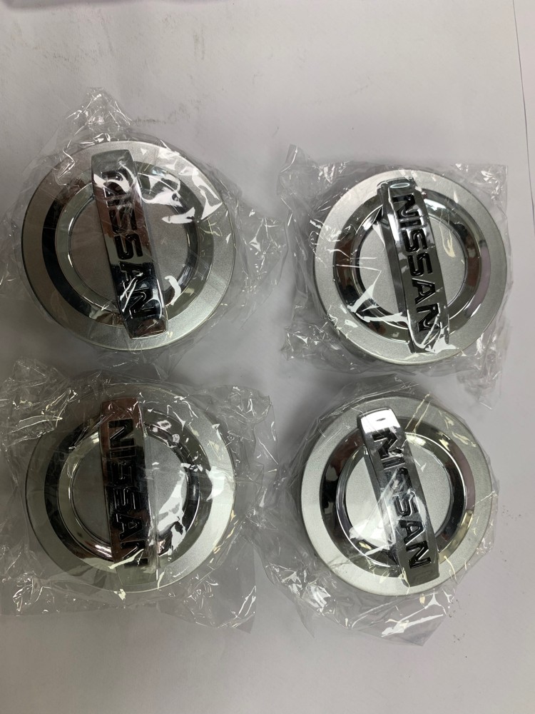 Nissan wheel hub cap 60mm - 1