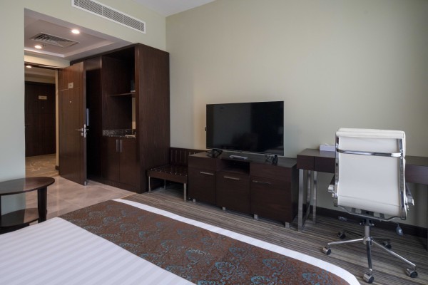 Modern Furnished Studio Unit - 22