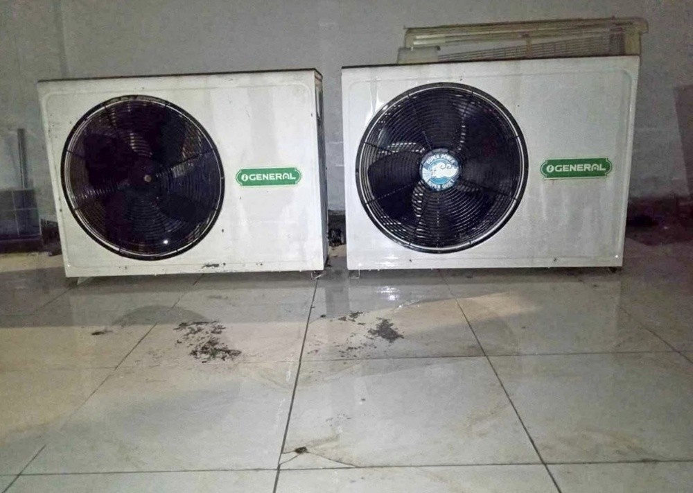general good condition AC for sel - 7