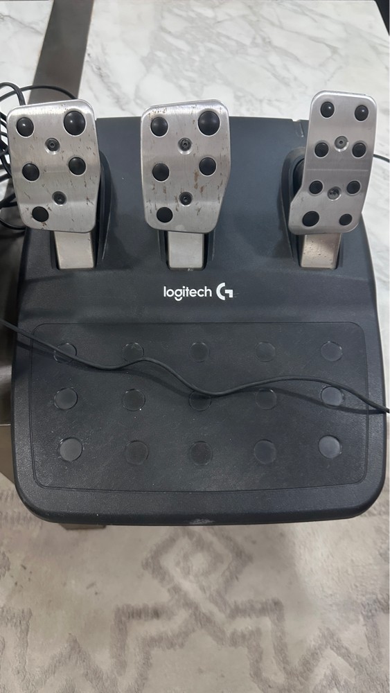 1t xbox + steering + games - 4