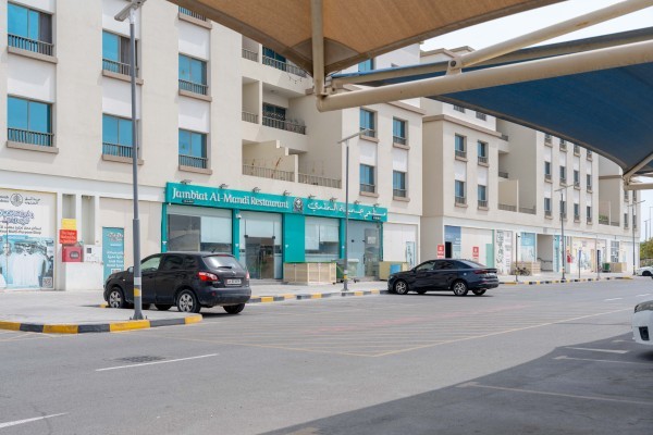 مساحات تجارية للإيجار - 12